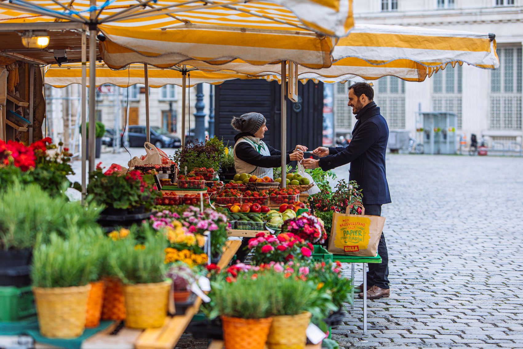https://5565770.fs1.hubspotusercontent-na1.net/hubfs/5565770/vienna-austria-may-16-2019-local-market-with-fruits-and-vegetables-at-city-square.jpg